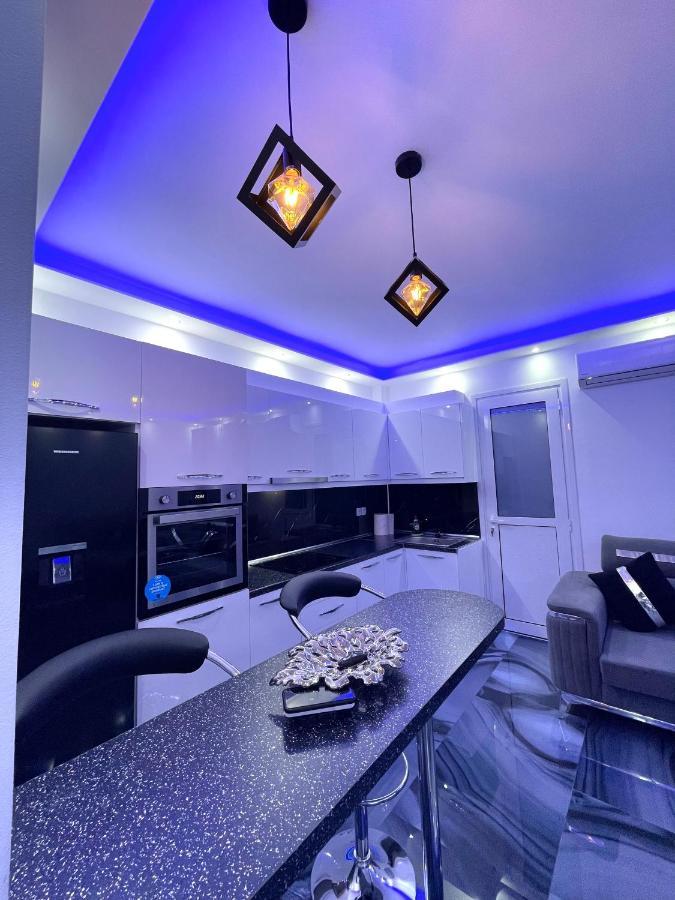 Rafina'S Luxury Apartment Εξωτερικό φωτογραφία